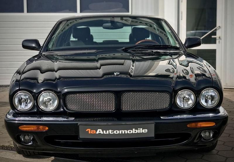Gebraucht Jaguar XJR 363 PS (266 kW) 2000 Schwarz Limousine