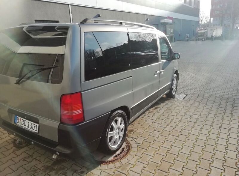Grau Gebraucht 2000 Mercedes V280 Van / Kleinbus | 2.200 € (Superpreis) - Bild 1/4