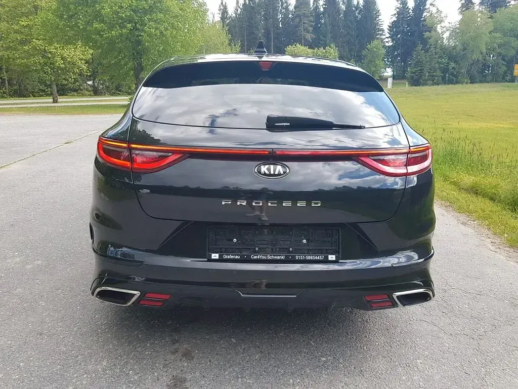 Gebraucht Kia ProCeed 204 PS (150 kW) 2019 Schwarz Kombi