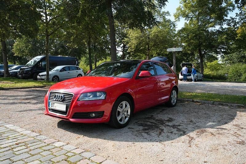 Rot Gebraucht 2010 Audi A3 Limousine | 5.995 € (Fairer Preis) - Bild 1/4