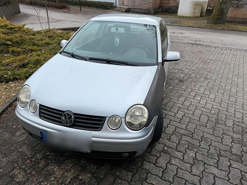 Gebraucht VW Polo 70 PS (51 kW) 2001 Silber Kleinwagen