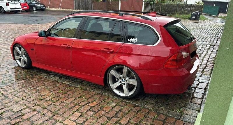 Gebraucht BMW 335 286 PS (210 kW) 2008 Rot Kombi