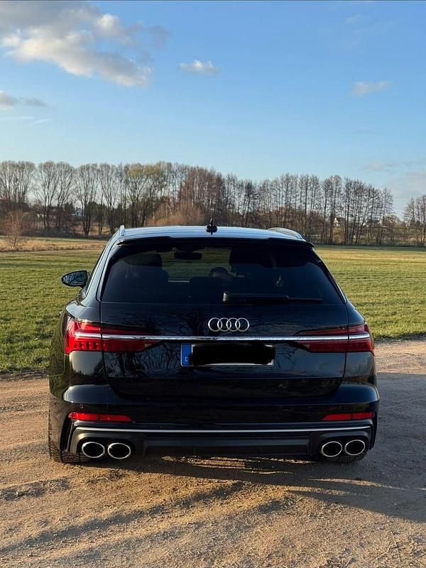 Gebraucht Audi A6 S-Line 367 PS (269 kW) 2020 Schwarz Kombi