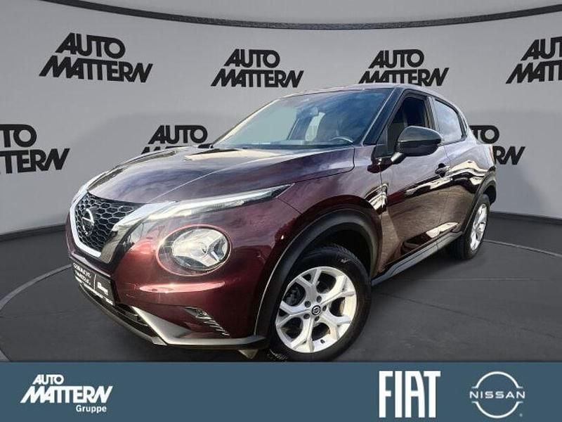 Rot Gebraucht 2020 Nissan Juke N-Connecta SUV | 17.890 € (Fairer Preis) - Bild 1/4