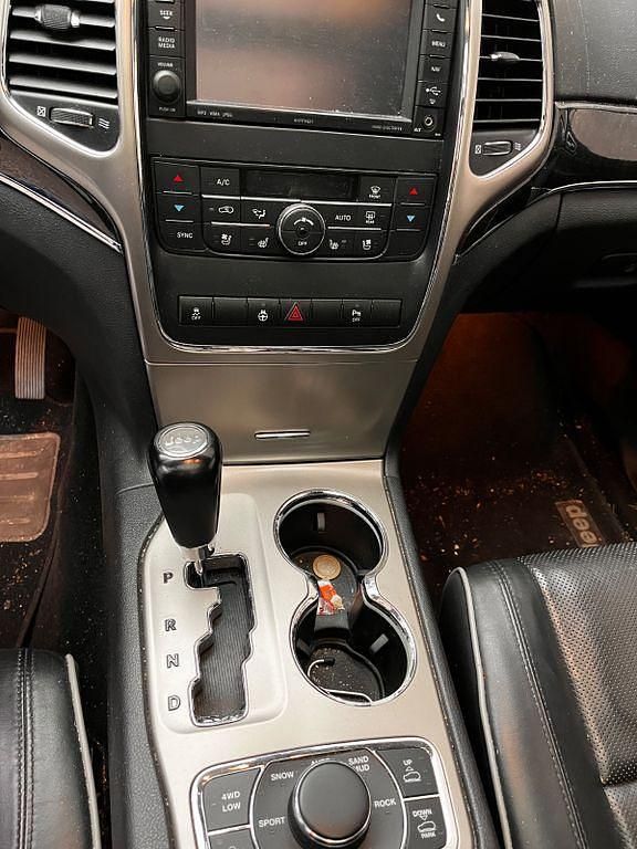 Gebraucht Jeep Grand Cherokee Overland 241 PS (177 kW) 2012 Schwarz SUV