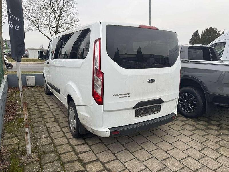 Gebraucht Ford Transit Custom Trend 131 PS (96 kW) 2019 Frostweiß Kombi