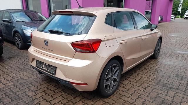 Mystic magenta metallic mystic magenta metallic Gebraucht 2017 Seat Ibiza Beats Limousine | 14.654 € (Etwas zu teuer) - Bild 1/4