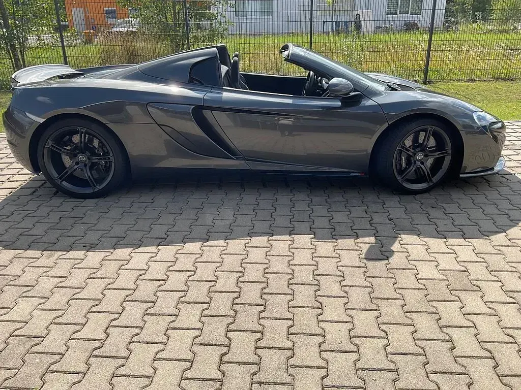 Gebraucht McLaren 650S 650 PS (478 kW) 2016 Grau Cabrio