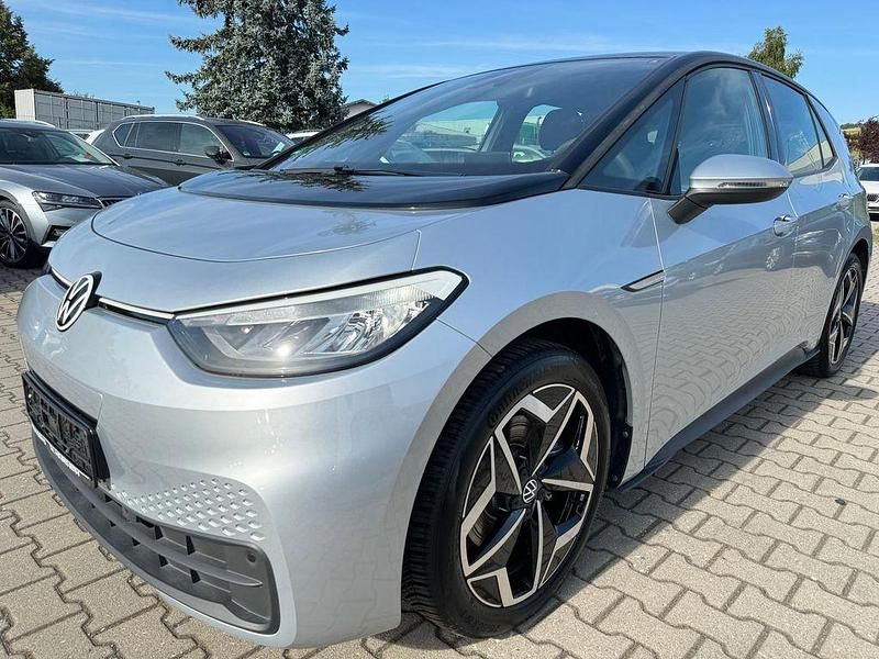 Silber Gebraucht 2021 VW ID.3 Pure Kleinwagen | 16.899 € (Superpreis) - Bild 1/4