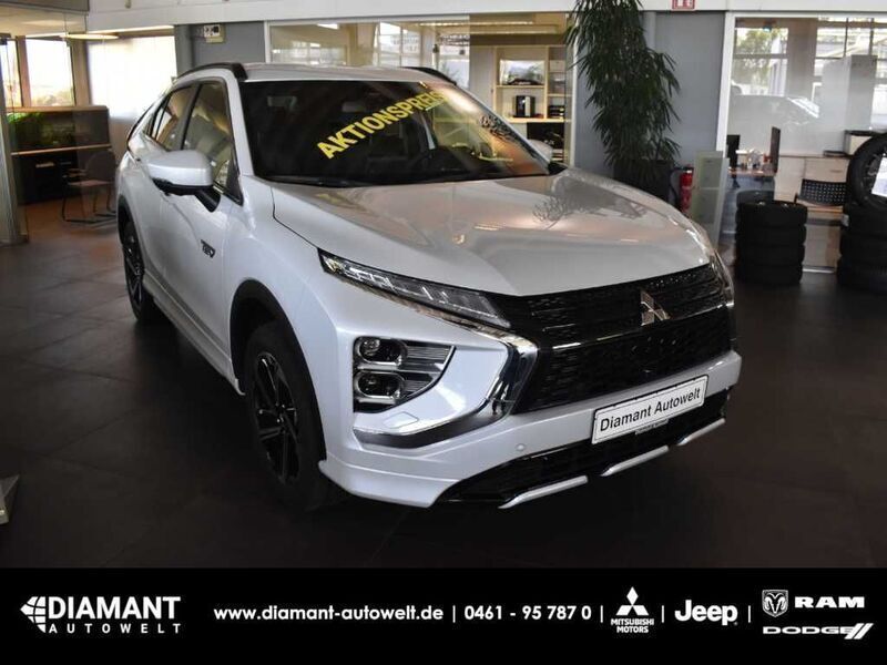 Weiß Neu 2025 Mitsubishi Eclipse Cross Select SUV | 38.900 € - Bild 1/4