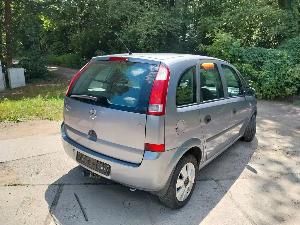 Gebraucht Opel Meriva Edition 101 PS (74 kW) 2005 Silber Van / Kleinbus