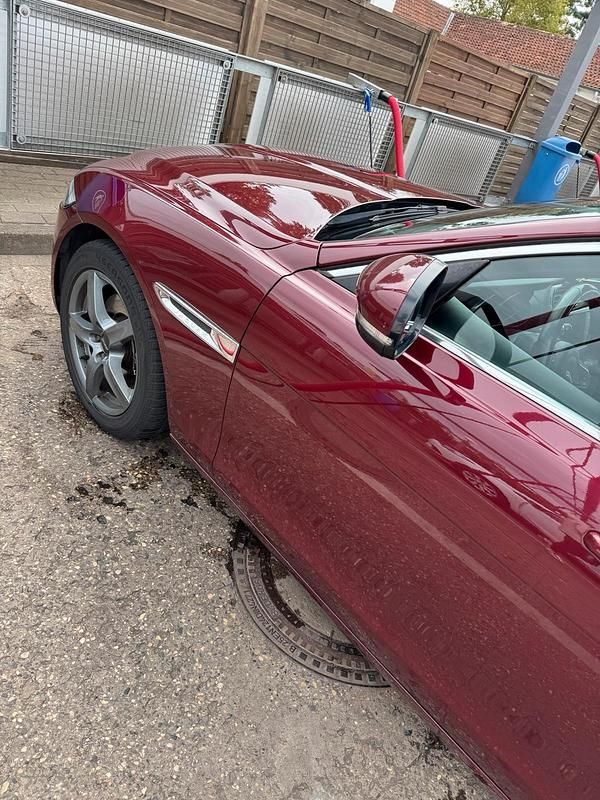 Gebraucht Jaguar XE Pure 179 PS (131 kW) 2015 Rot Limousine