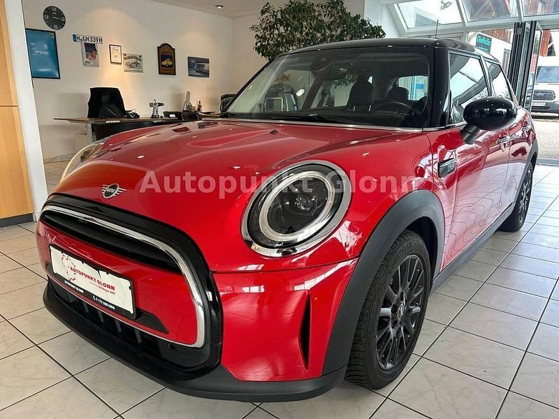 Rot Gebraucht 2022 Mini Cooper Classic Kleinwagen | 20.490 € (Guter Preis) - Bild 1/4