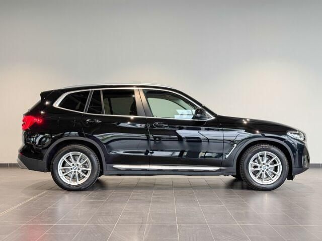 Gebraucht BMW X3 Sport Line 184 PS (135 kW) 2022 Schwarz SUV