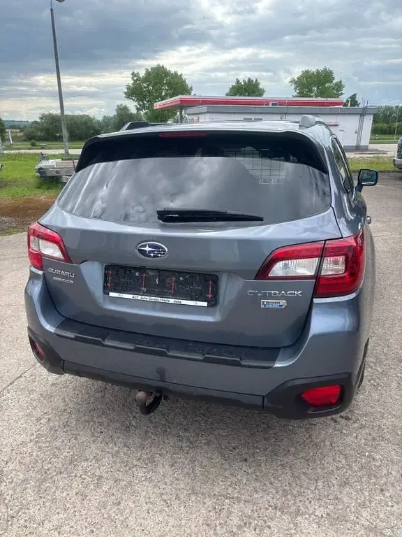 Gebraucht Subaru Outback Active 150 PS (110 kW) 2017 Grau Kombi