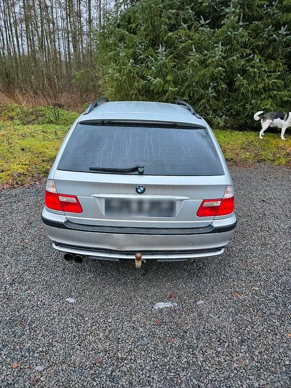 Gebraucht BMW 320 Sport Line 170 PS (125 kW) 2003 Silber Kombi