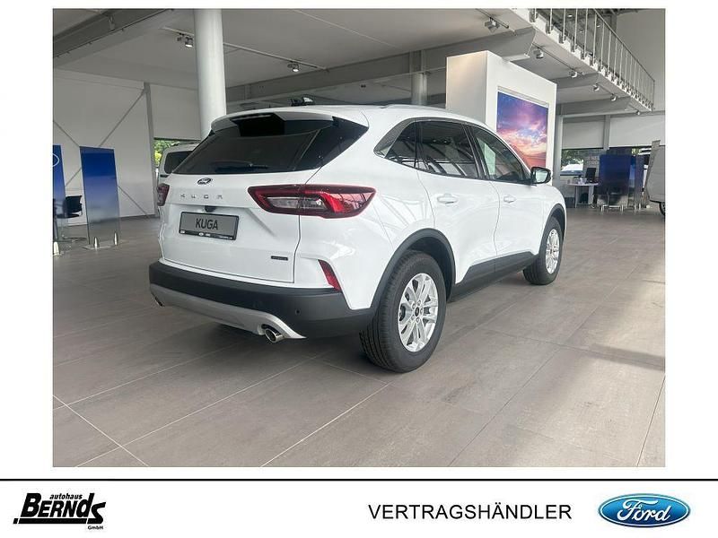 Neu Ford Kuga Titanium 242 PS (177 kW) 2026 Frozen white SUV