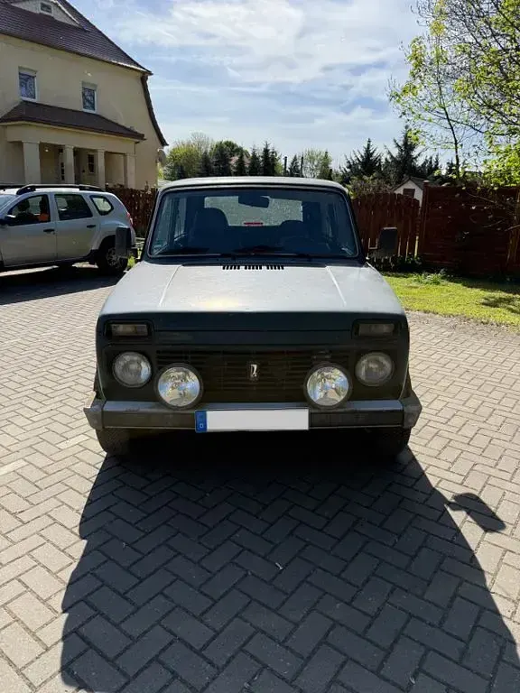 Usata Lada niva 83 CV (61 kW) 2007 SUV