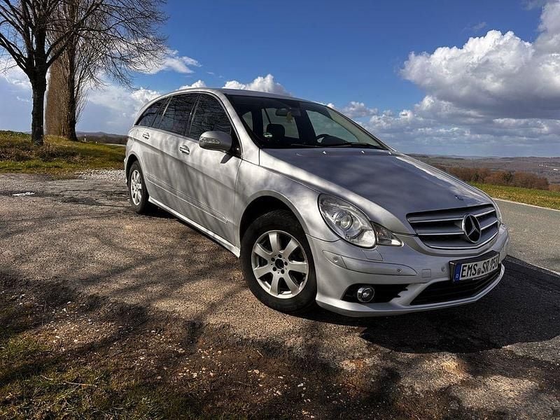 Gebraucht Mercedes R280 231 PS (169 kW) 2007 Silber Van / Kleinbus