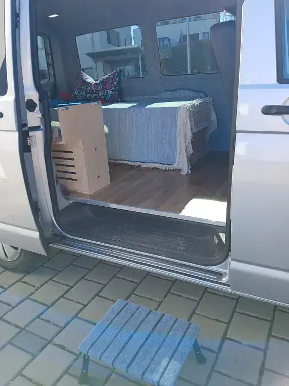 Gebraucht VW Transporter 150 PS (110 kW) 2021 Silber Van