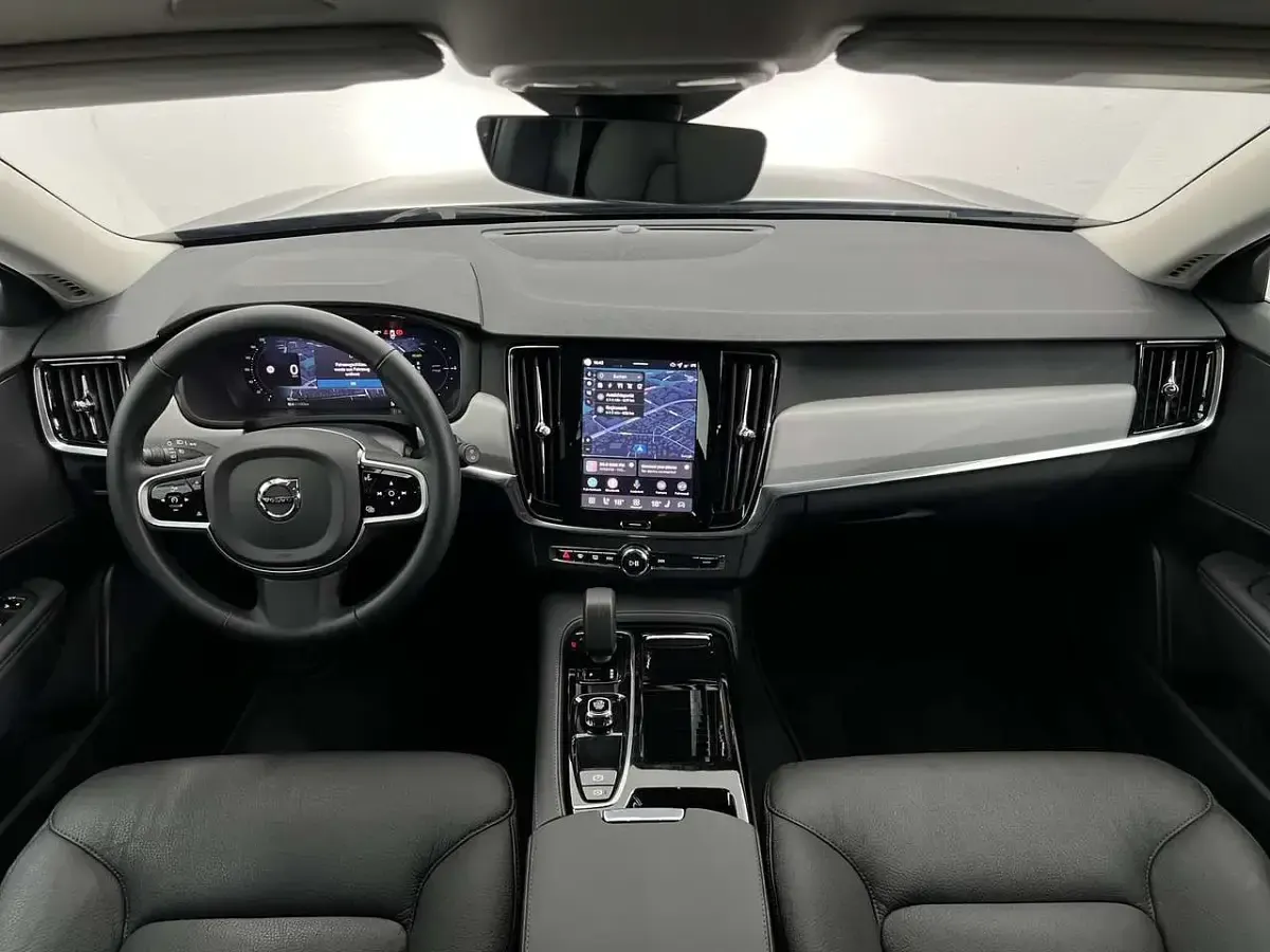 Gebraucht Volvo V90 398 PS (292 kW) 2025 Grau Kombi