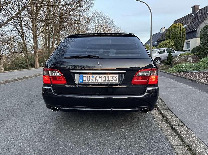 Gebraucht Mercedes E320 Avantgarde 224 PS (164 kW) 2006 Kombi