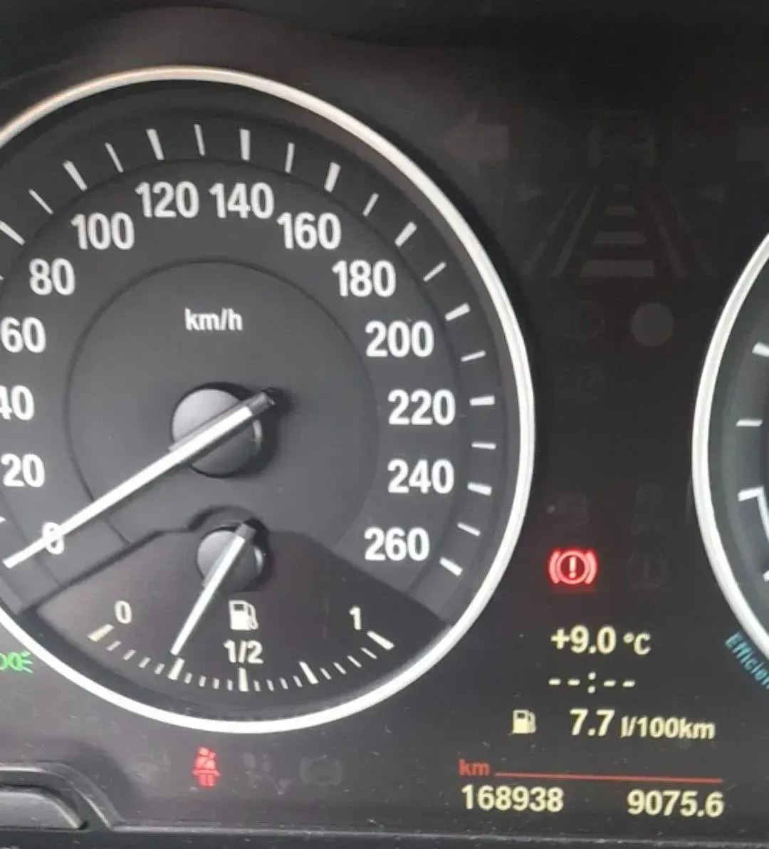 Second-hand BMW 118 170 CP (125 kW) 2012 Negru Hatchback