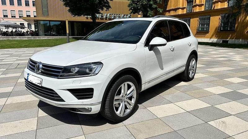 Gebraucht 2015 VW Touareg Terrain Tech SUV | 23.900 € (Etwas zu teuer) - Bild 1/4