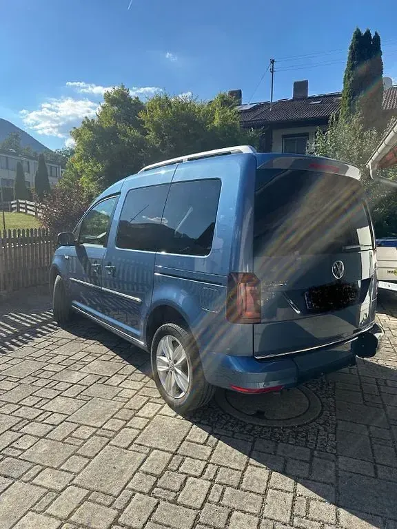 Gebraucht VW Caddy 125 PS (91 kW) 2017 Blau Van / Kleinbus
