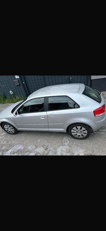 Gebraucht Audi A3 Sport 115 PS (84 kW) 2005 Grau Kleinwagen