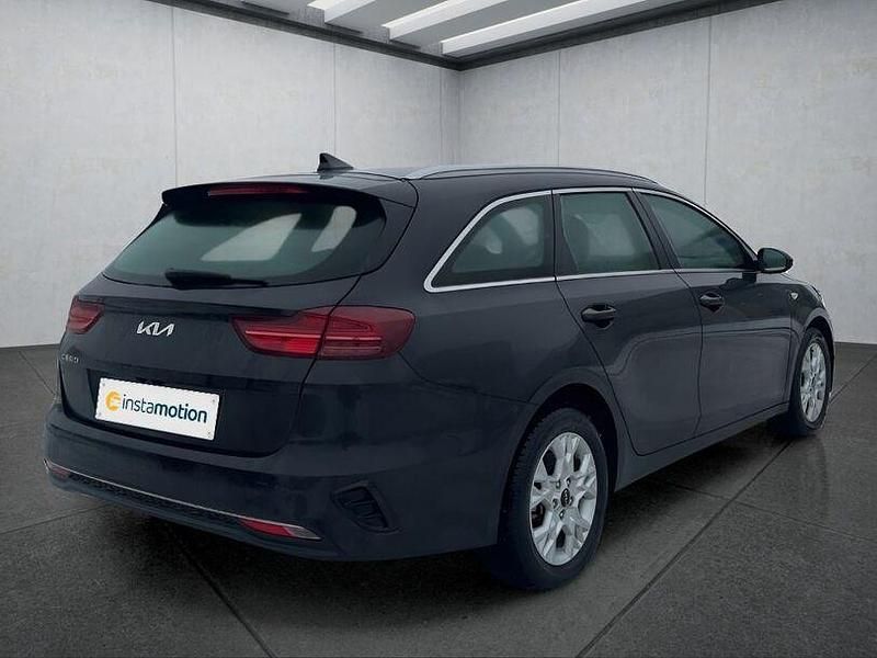 Usado Kia Ceed 2024 Preto Citadino