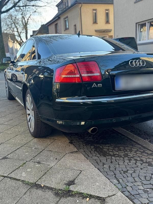 Gebraucht Audi A8 350 PS (257 kW) 2008 Grün Limousine