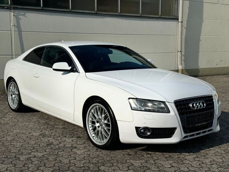 Gebraucht Audi A5 S-Line 179 PS (131 kW) 2010 Weiß Coupé