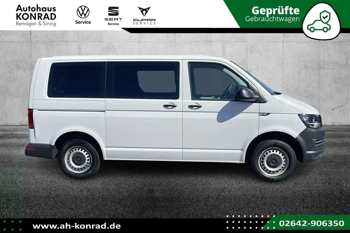 Gebraucht VW Caravelle Trendline 150 PS (110 kW) 2018 Weiß Van