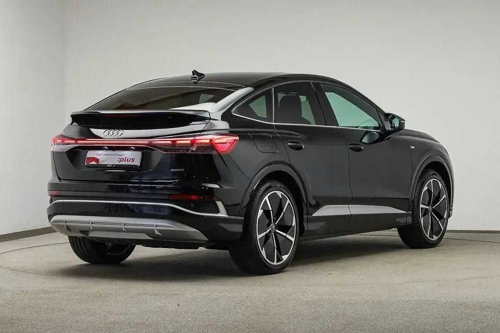Gebraucht Audi Q4 Sportback e-tron S-Line 219 kW (299 PS) 2023 Mythosschwarz metallic SUV