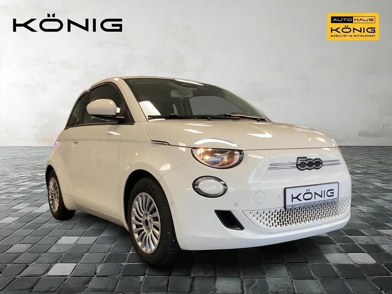 Gebraucht Fiat 500e 86 kW (118 PS) 2023 Weiss Limousine