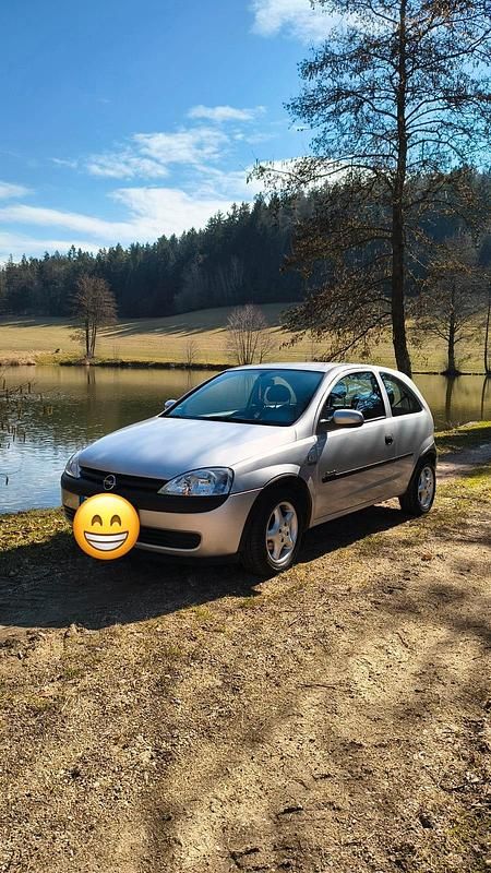 Silber Gebraucht 2001 Opel Corsa Coupé | 2.000 € (Fairer Preis) - Bild 1/4