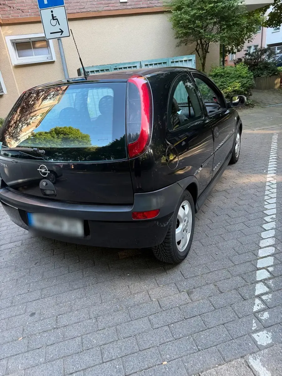 Gebraucht Opel Corsa 56 PS (41 kW) 2003 Schwarz Kleinwagen