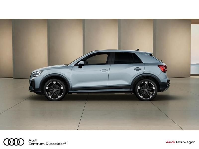 Neu Audi Q2 S-Line 150 PS (110 kW) 2025 Grau SUV