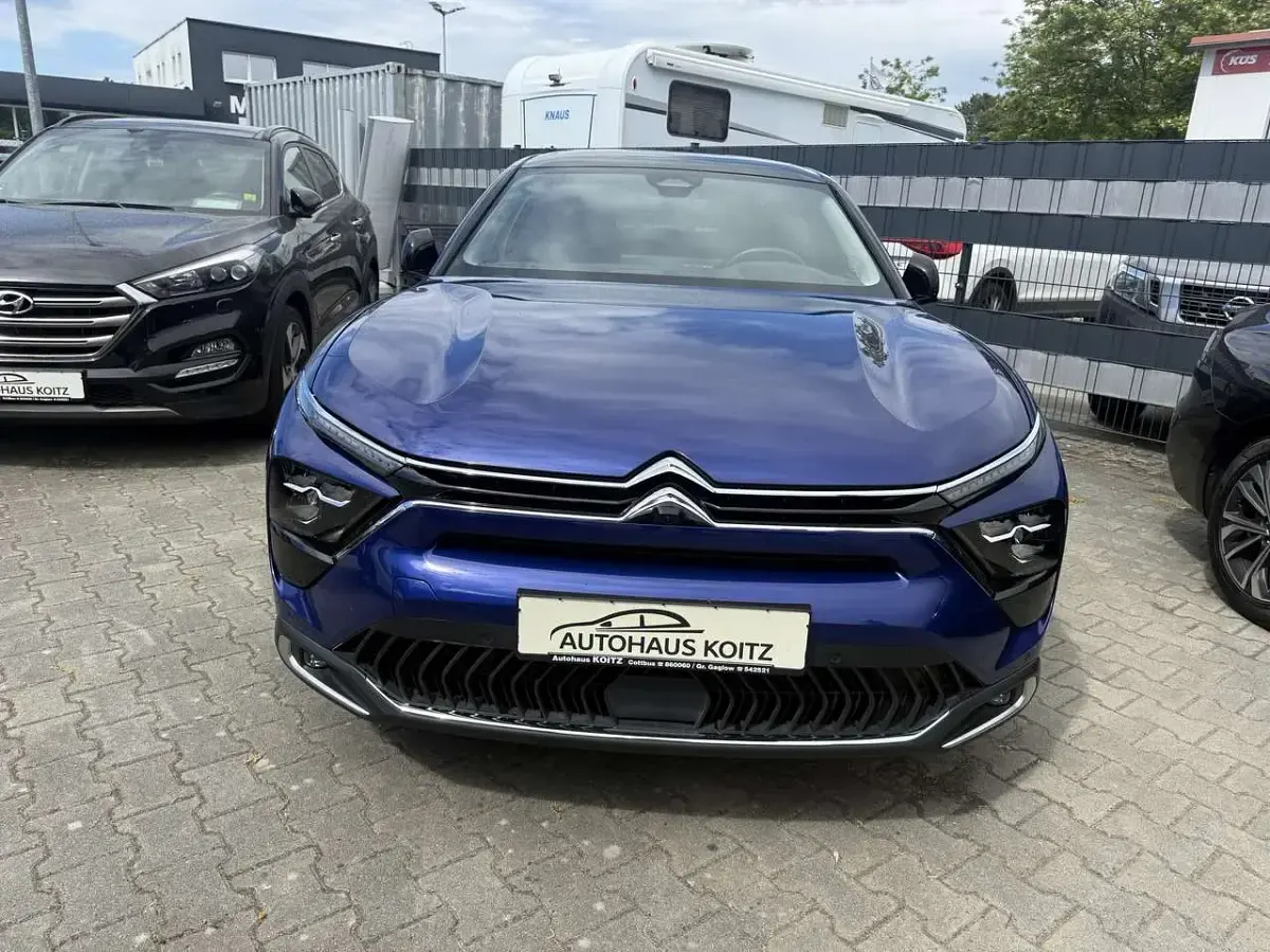 Gebraucht Citroën C5 X Shine 224 PS (164 kW) 2023 Lackierung magneticblau/typ a Kombi