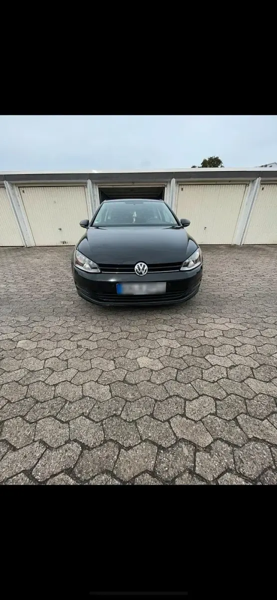 Gebraucht VW Golf VII Trendline 86 PS (63 kW) 2016 Schwarz Kleinwagen