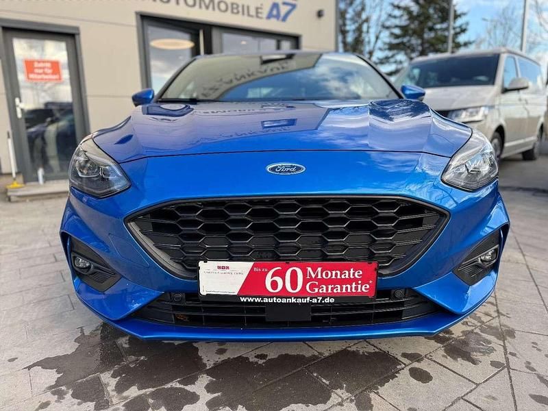 Gebraucht Ford Focus ST-Line 155 PS (114 kW) 2020 Blau Limousine