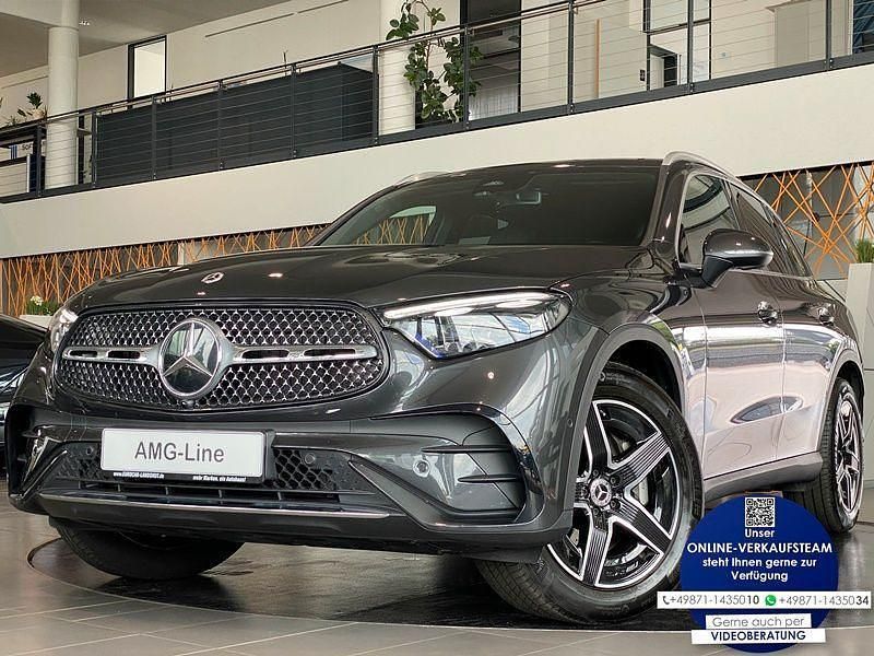 Grau Gebraucht 2024 Mercedes GLC220 AMG line SUV | 53.980 € (Superpreis) - Bild 1/3