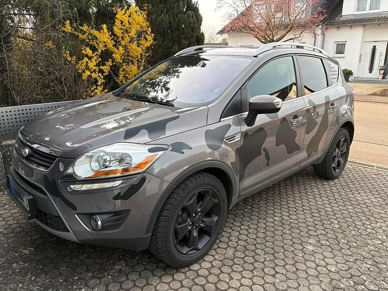 Gebraucht Ford Kuga Titanium S 140 PS (102 kW) 2012 Braun SUV