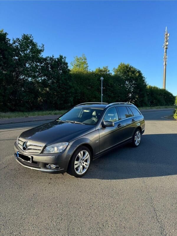 Grau Gebraucht 2008 Mercedes C350 Avantgarde Kombi | 8.950 € (Fairer Preis) - Bild 1/4
