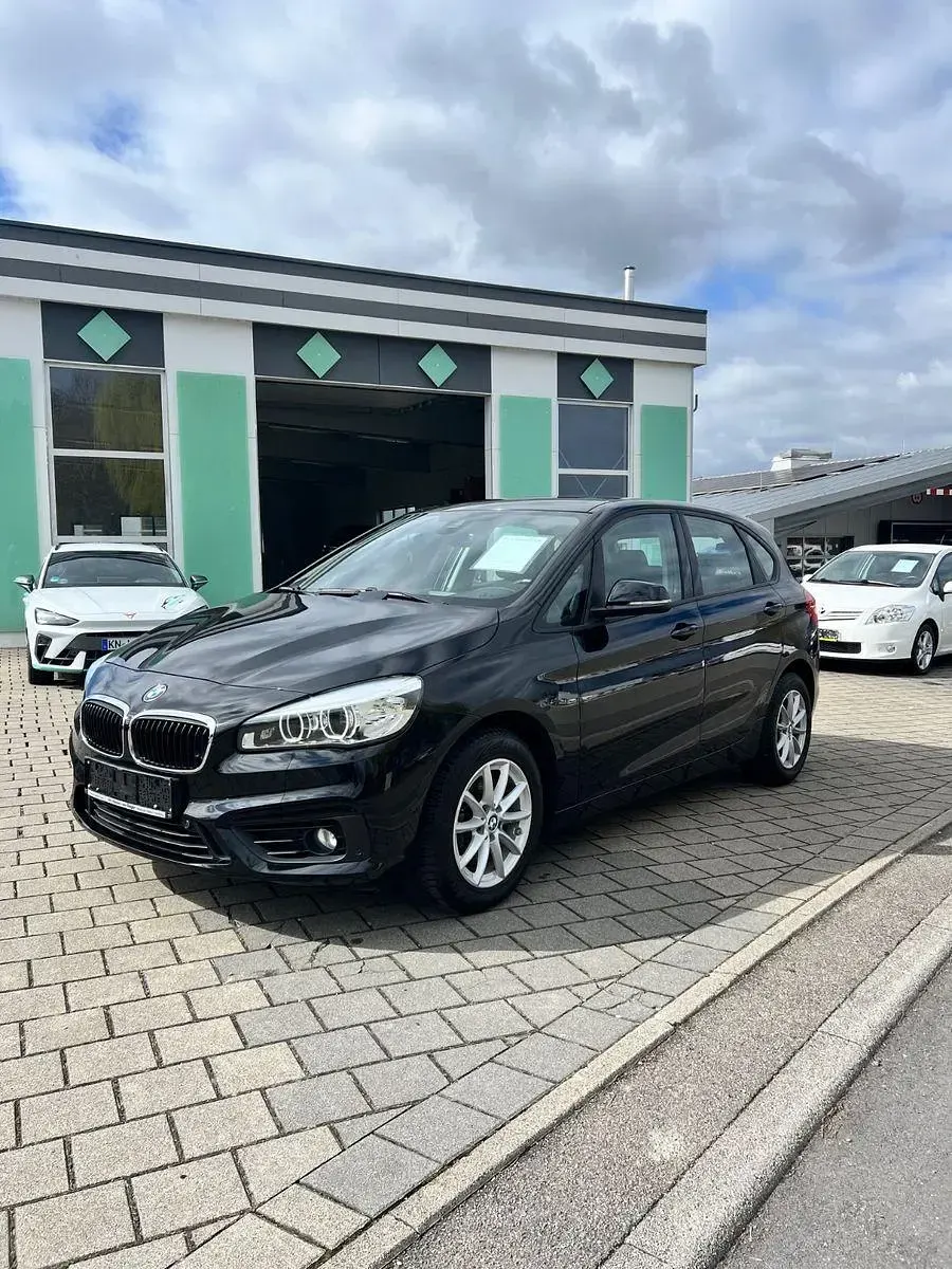 Gebraucht BMW 218 Active Tourer 136 PS (100 kW) 2016 Schwarz Van / Kleinbus
