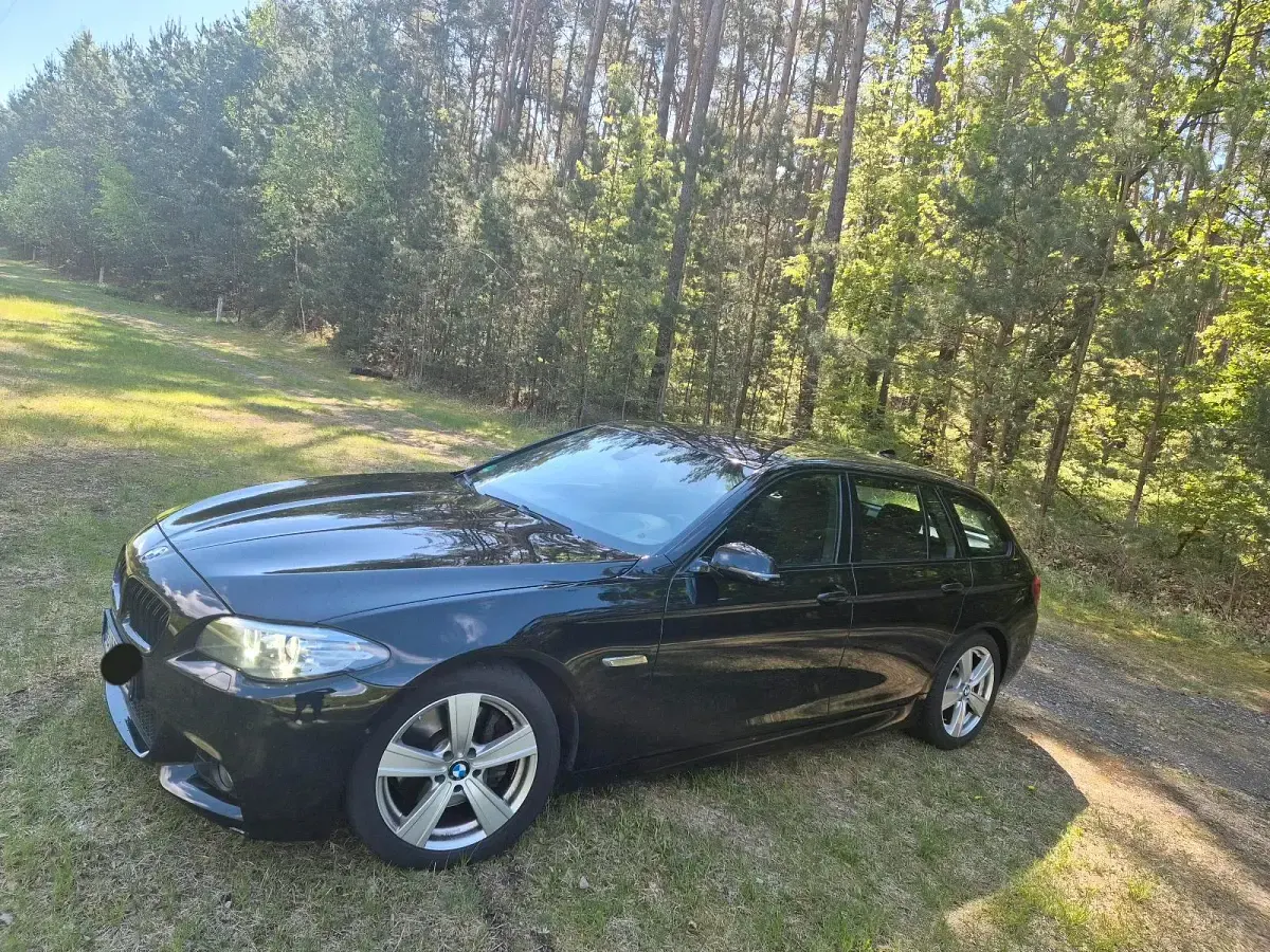 Gebraucht BMW 530 M Sport 258 PS (189 kW) 2015 Schwarz Kombi