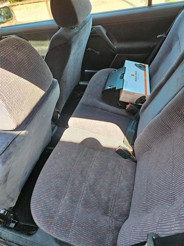 Gebraucht VW Golf IV 75 PS (55 kW) 2000 Rot Kleinwagen