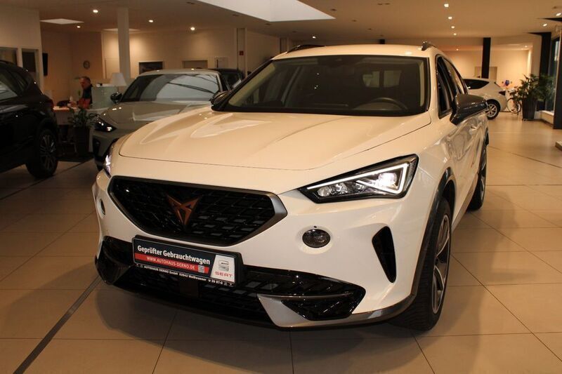 Weiß Gebraucht 2024 Cupra Formentor SUV | 25.978 € (Etwas zu teuer) - Bild 1/4
