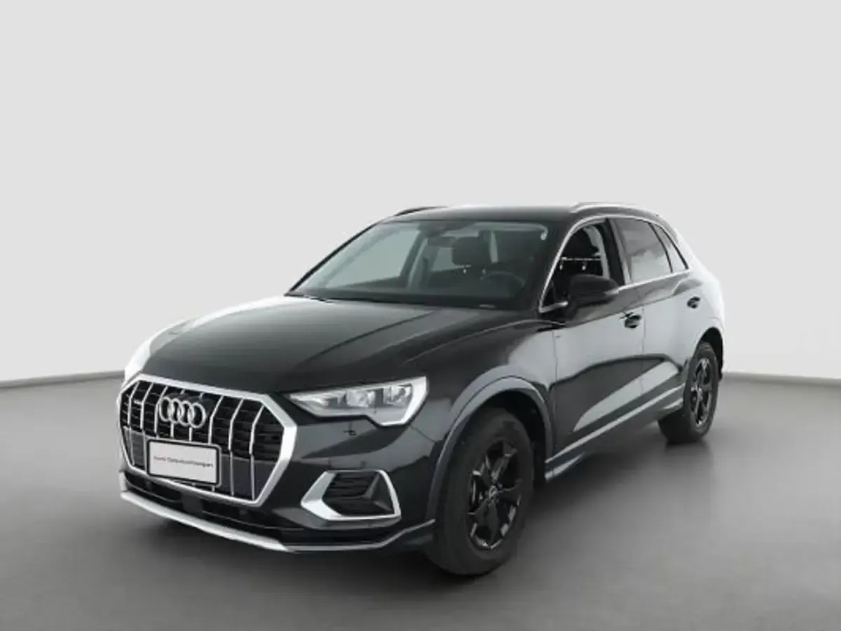 Gebraucht Audi Q3 Advanced 190 PS (139 kW) 2025 Schwarz SUV